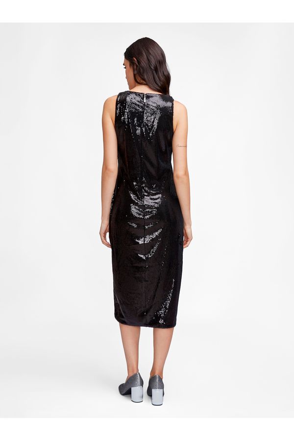 Vestido Midi Com Lantejoulas